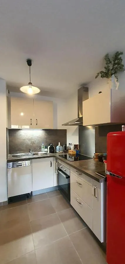 Appartement A 10 Min A Pied De La Plage De Νίκαια